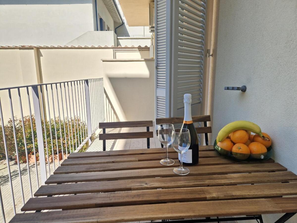 Homeby, Terrace Apartment Francesca Florence Exterior photo
